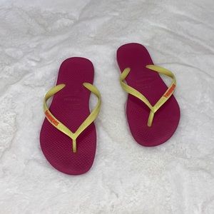 Girls Havaianas Flip Flops.